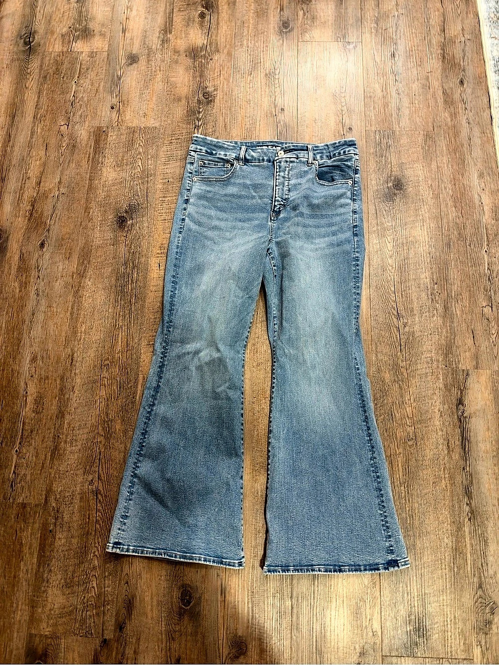American Eagle Super High-Rise Flare Luxe Stretch Jeans Blue Size 14 short